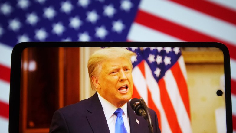 aplicatia-de-stiri-a-casei-albe,-„un-fel-de-trump-tv-pentru-cei-mai-infocati-fani”:-„un-alt-mijloc-de-a-controla-fluxul-de-informatii” aplicatia-de-stiri-a-casei-albe,-„un-fel-de-trump-tv-pentru-cei-mai-infocati-fani”:-„un-alt-mijloc-de-a-controla-fluxul-de-informatii”