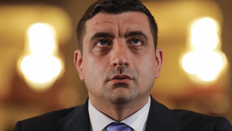 devine-george-simion-spectator-in-propriul-partid?-ce-spune-numarul-doi-din-aur:-„nu-simt-niciun-fel-de-problema-intre-mine-si-simion”