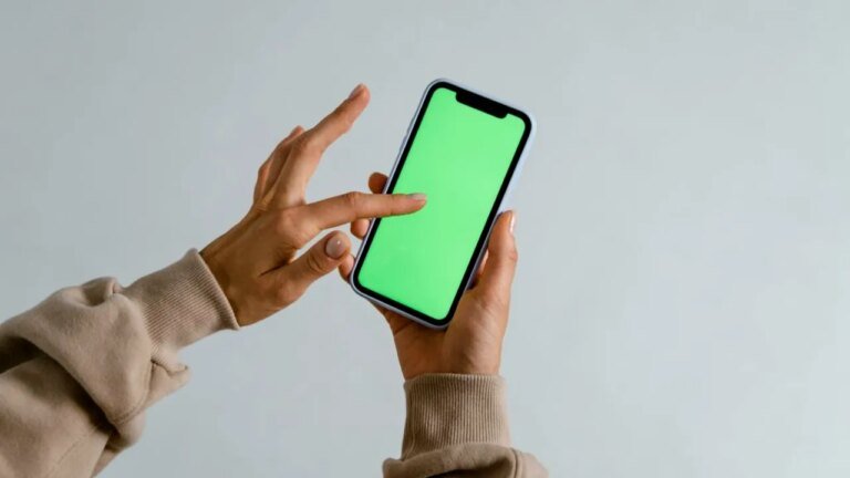 mesaje-de-florii-2026.-cele-mai-frumoase-urari,-sms-uri-si-felicitari-pentru-cei-care-isi-serbeaza-onomastica