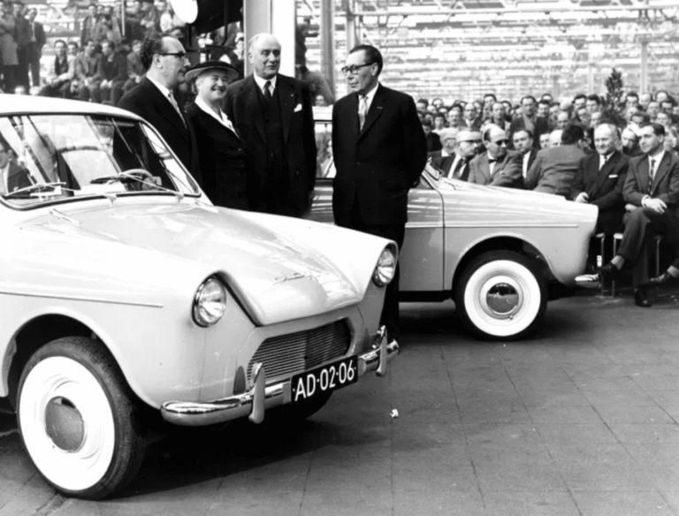 epoca-de-aur-in-care-olanda-ne-invata-sa-conducem-fara-ambreiaj.-povestea-masinilor-daf