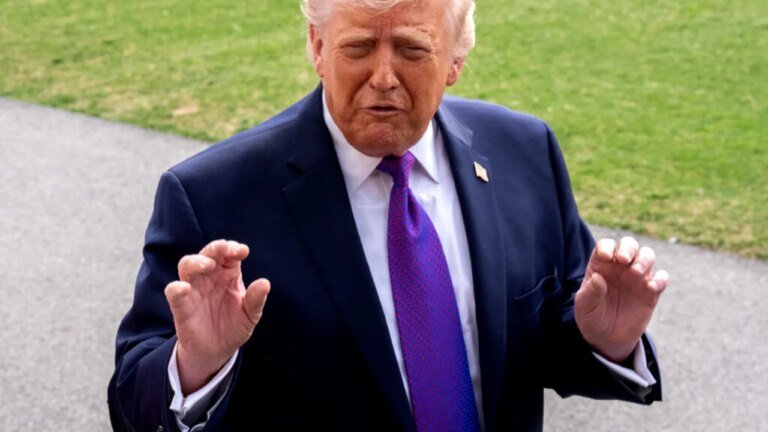 donald-trump-anunta-posibilitatea-unui-acord-cu-iranul:-”daca-nu,-arunc-totul-in-aer-si-le-iau-petrolul”