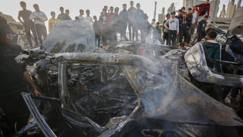 un-atac-israelian-a-ucis-10-persoane-intr-un-adapost-din-gaza-amenajat-intr-o-scoala.-oms-opreste-evacuarile,-dupa-moartea-unui-angajat