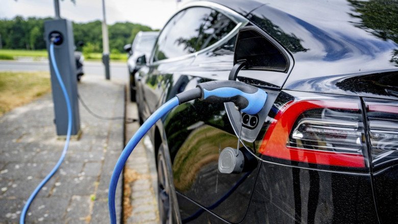 inmatricularile-de-masini-electrice-au-crescut-puternic-in-germania,-pe-fondul-crizei-carburantilor inmatricularile-de-masini-electrice-au-crescut-puternic-in-germania,-pe-fondul-crizei-carburantilor