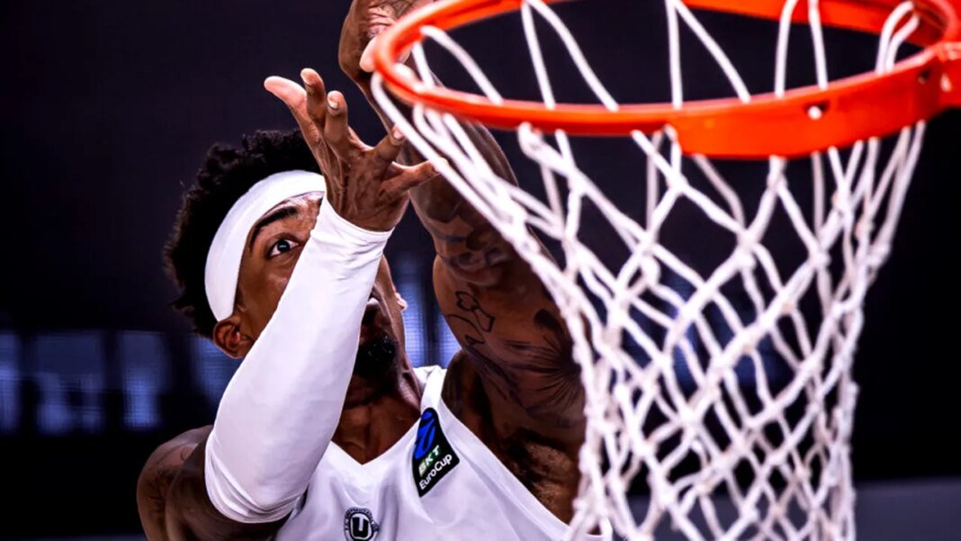 meci-de-gala-de-paste-pentru-u-bt.-clujenii-intalnesc-luni-steaua-rosie-belgrad-in-liga-adriatica meci-de-gala-de-paste-pentru-u-bt.-clujenii-intalnesc-luni-steaua-rosie-belgrad-in-liga-adriatica