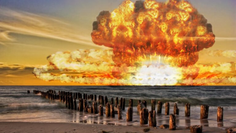 putin-are-nevoie-de-un-„scenariu-teribil-de-thriller”.-moscova-alimenteaza-brusc-temerile-legate-de-o-bomba-nucleara-europeana