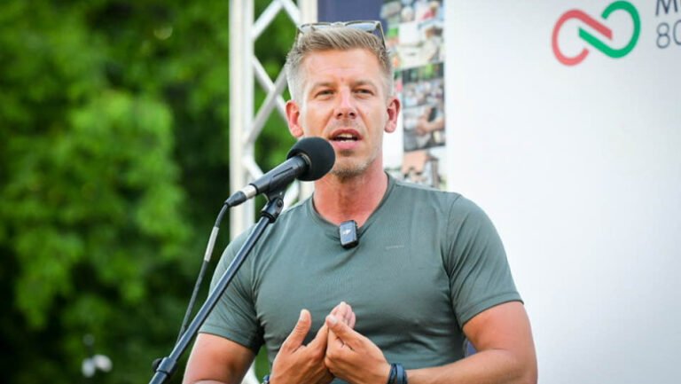 ungaria,-singura-tara-nato-care-a-redus-cheltuielile-militare-cand-ceilalti-le-mareau.-ce-ar-putea-schimba-peter-magyar-daca-va-castiga