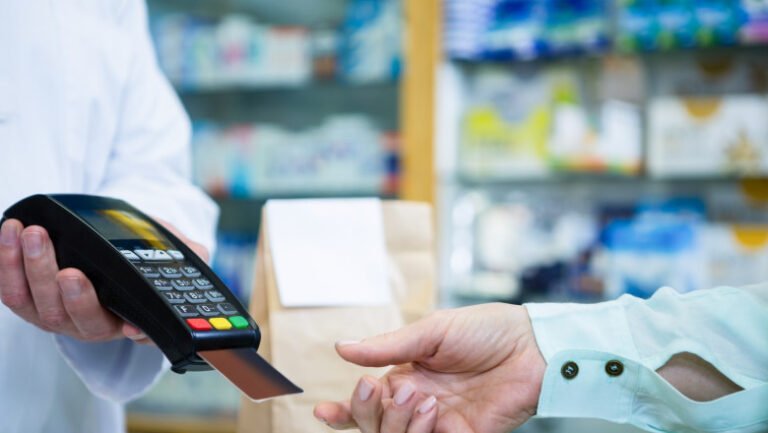 berlinul-vrea-sa-impuna-platile-cu-cardul-in-magazine