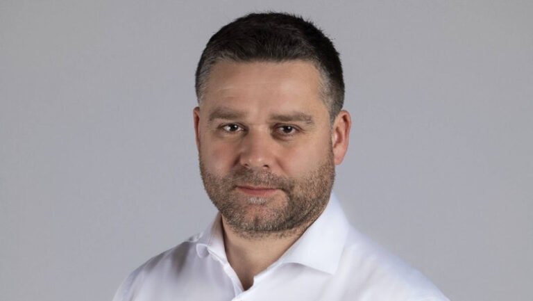 ciprian-ciucu:-„infrangerea-lui-viktor-orban-nu-este-doar-o-schimbare-de-putere,-ci-o-corectie-de-sistem.-o-idee-isi-arata-limitele”