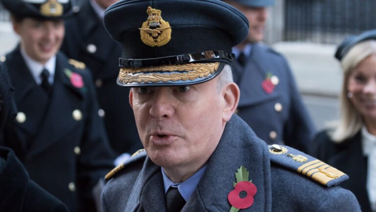 seful-fortelor-armate-britanice:-londra-lucreaza-la-un-plan-pentru-a-pregati-tara-pentru-razboi:-armata,-politie,-spitale,-industrie