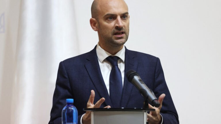 putin-si-a-pierdut-„calul-troian”-in-ue-odata-cu-infrangerea-lui-orban-in-alegerile-din-ungaria,-spune-ministrul-francez-de-externe