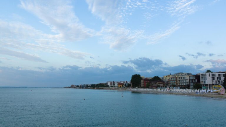 bulgaria-a-neutralizat-doua-drone-militare,-in-deriva-pe-marea-neagra.-una-dintre-ele,-gasita-in-apropierea-unei-statiuni-populare