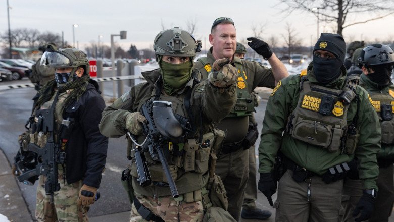 „au-incatusat-o-ca-pe-un-criminal-periculos”.-frantuzoaica-de-86-de-ani,-saltata-de-ice:-venise-in-sua-pentru-iubirea-ei-din-tinerete „au-incatusat-o-ca-pe-un-criminal-periculos”.-frantuzoaica-de-86-de-ani,-saltata-de-ice:-venise-in-sua-pentru-iubirea-ei-din-tinerete