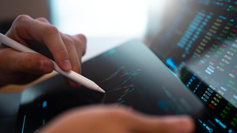 economia-mondiala-risca-sa-intre-in-recesiune-daca-razboiul-din-iran-continua,-avertizeaza-fmi