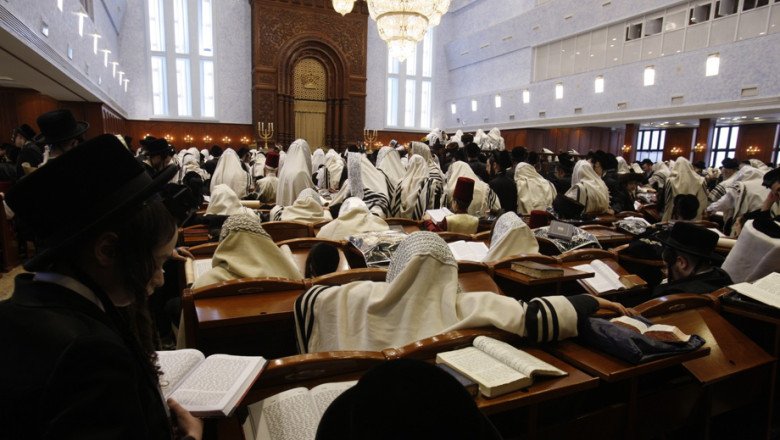 violenta-antisemita-a-atins-cel-mai-inalt-nivel-din-ultimii-30-de-ani-(raport) violenta-antisemita-a-atins-cel-mai-inalt-nivel-din-ultimii-30-de-ani-(raport)