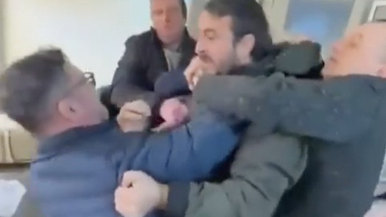 bataie-intr-un-sediu-aur:-„ba,-tu-ma-faci-pe-mine-borfas?-mi-am-dat-viata-pentru-partid” bataie-intr-un-sediu-aur:-„ba,-tu-ma-faci-pe-mine-borfas?-mi-am-dat-viata-pentru-partid”