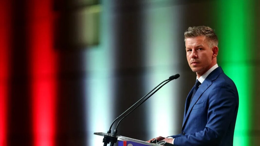 jurnalistii-presei-de-stat-din-ungaria-cer-libertate-editoriala,-dupa-ce-peter-magyar-a-promis-o-reorganizare