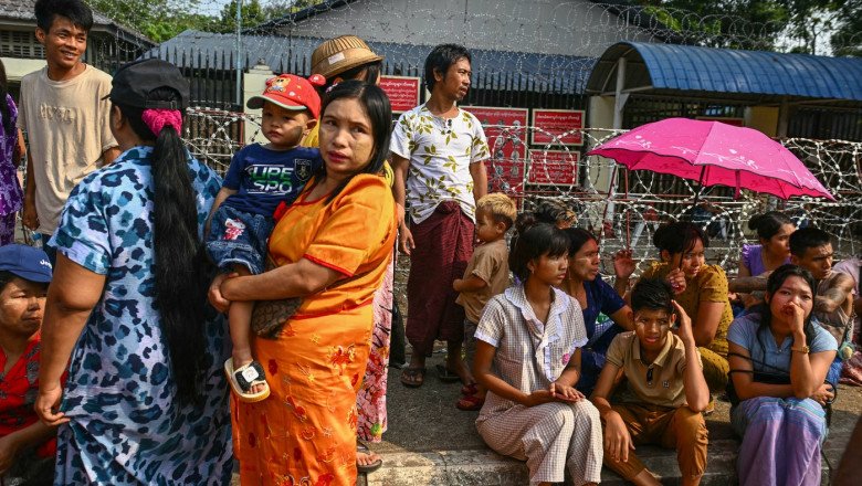 liderul-din-myanmar-a-ordonat-anularea-tuturor-pedepselor-cu-moartea