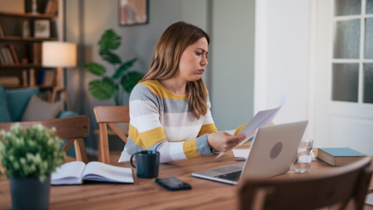 ce-inseamna-munca-la-domiciliu-si-ce-drepturi-au-salariatii.-regulile-pentru-angajatii-care-lucreaza-de-acasa