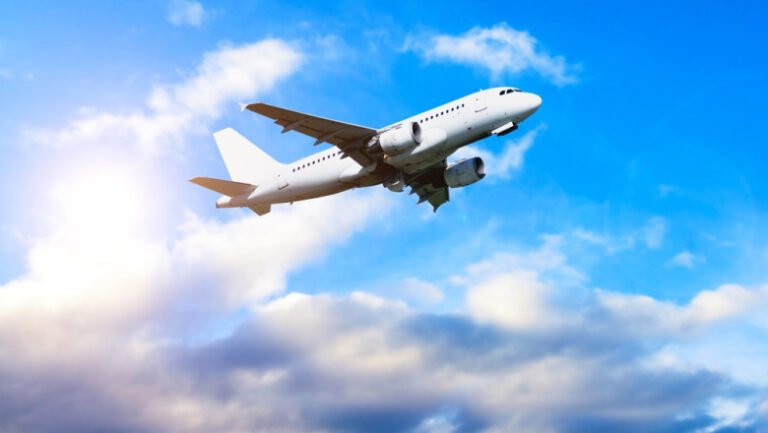 criza-kerosenului.-cum-vor-arata-vacantele-romanilor-in-aceasta-vara