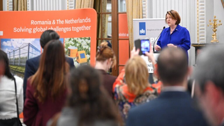 o-ambasadoare-aflata-la-tulcea-a-vazut-de-la-hotel-exploziile-din-ucraina:-„am-inteles-ce-inseamna-un-razboi-atat-de-aproape”