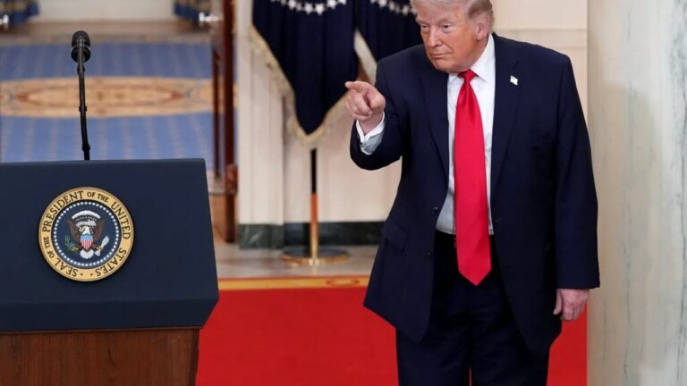 constructia-salii-de-bal-a-lui-trump-de-la-casa-alba-poate-fi-reluata-integral,-a-decis-curtea-de-apel