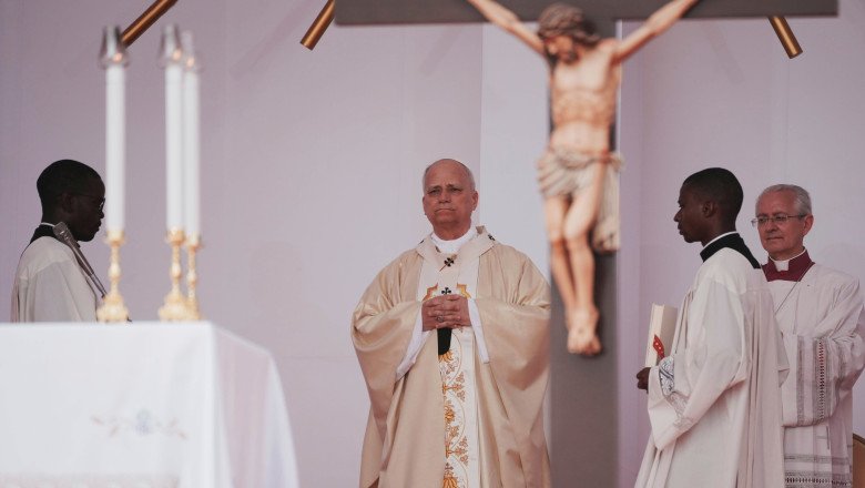 papa-leon-al-xiv-lea,-apel-pentru-incetarea-focului-in-ucraina:-„sa-fie-urmata-calea-dialogului”