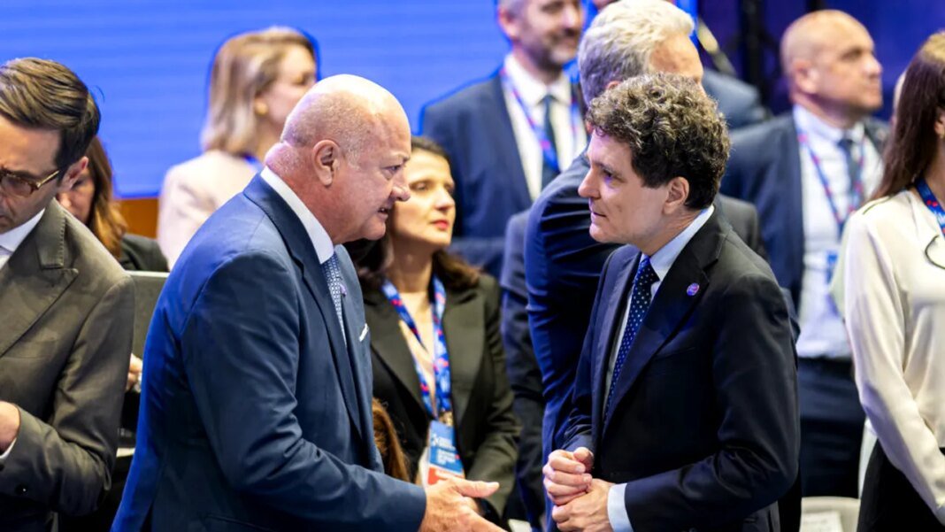 nicusor-dan-participa-astazi-la-forumul-de-afaceri-al-initiativei-celor-trei-mari