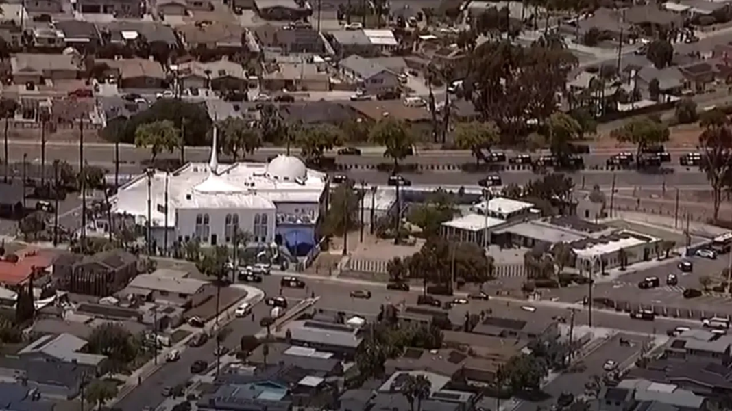 atac-armat-la-o-moschee-din-san-diego,-in-sua:-trei-morti,-suspectii-gasiti-decedati