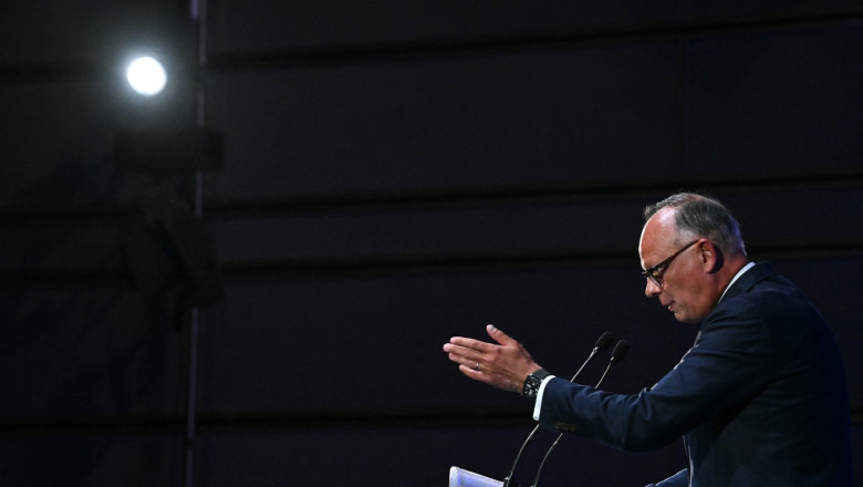 fostul-premier-francez-edouard-philippe,-candidat-la-presedintie,-este-vizat-intr-o-ancheta-de-deturnare-de-fonduri fostul-premier-francez-edouard-philippe,-candidat-la-presedintie,-este-vizat-intr-o-ancheta-de-deturnare-de-fonduri