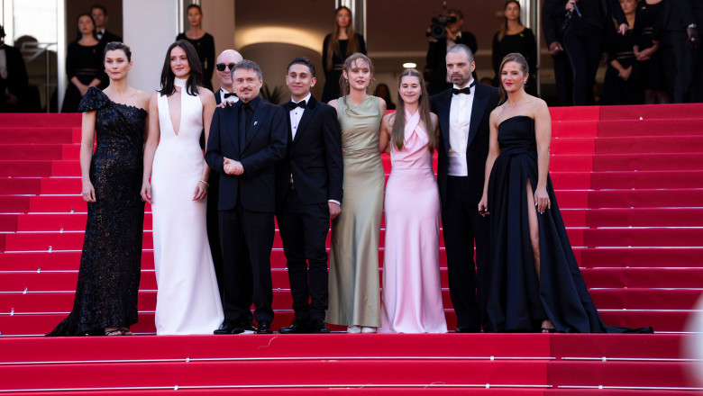filmul-„fjord”-al-lui-cristian-mungiu,-cu-sebastian-stan-in-distributie,-ovationat-timp-de-12-minute-la-cannes filmul-„fjord”-al-lui-cristian-mungiu,-cu-sebastian-stan-in-distributie,-ovationat-timp-de-12-minute-la-cannes