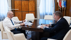 ilie-bolojan,-discutii-cu-ceo-ul-dacia-despre-politici-publice-care-sa-sustina-reinnoirea-parcului-auto-si-dezvoltarea-industriei