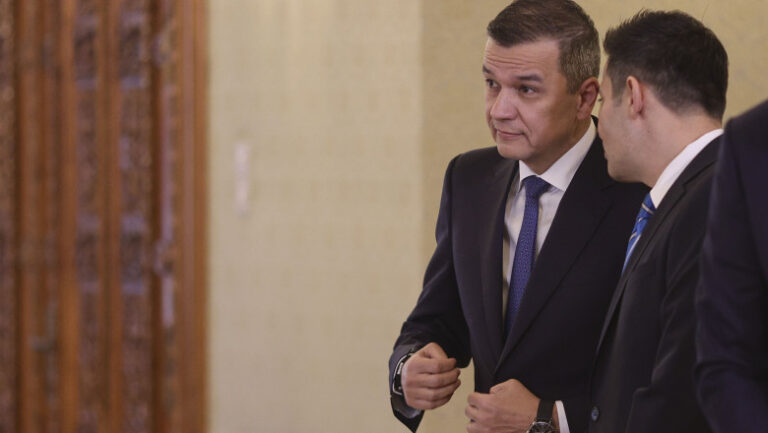 sorin-grindeanu-respinge-ipoteza-numirii-deliei-velculescu-la-sefia-guvernului.-profilul-premierului-tehnocrat-dorit-de-psd