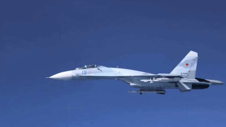 „a-declansat-sistemele-de-urgenta”.-londra-acuza-o-interceptare-„periculoasa”-de-catre-rusia-a-unui-avion-britanic-deasupra-marii-negre