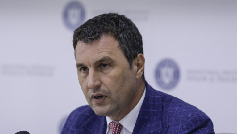 tanczos-barna:-tehnocratia-in-romania-nu-a-adus-lucruri-foarte-bune.-dar-este-una-dintre-solutii-la-criza-politica