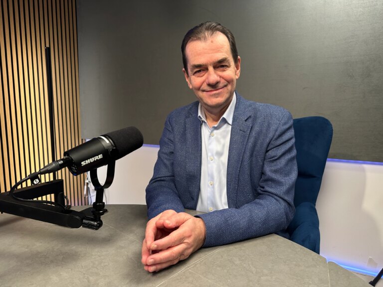 un-fost-lider-pnl-ii-cere-lui-bolojan-sa-nu-l-primeasca-pe-ludovic-orban-in-partid.-„adevaratii-liberali-nu-pleaca-cand-nu-mai-sunt-prim-ministri”