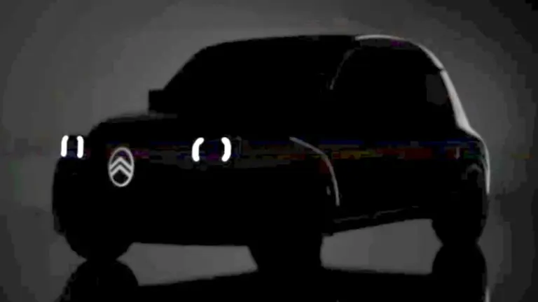 renasterea-unei-legende:-cea-mai-lenta-masina-celebra-a-frantei-revine-ca-vehicul-electric-de-17.000-de-dolari