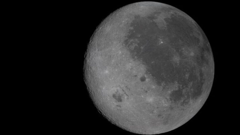 luna,-ca-sistem-de-navigatie.-craterele-intunecate-ale-satelitului-natural-al-pamantului,-viitoare-repere-pentru-un-gps-interplanetar