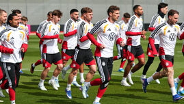 lotul-germaniei-la-campionatul-mondial-de-fotbal-2026.-telenovela-manuel-neuer-s-a-terminat:-portarul-de-40-de-ani,-posibil-titular