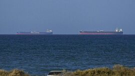 Prima navă de croazieră traversează Strâmtoarea Ormuz după izbucnirea războiului cu Iranul