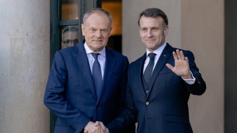 Macron și Tusk vor o Europă mai puternică militar. Summit decisiv la Gdansk
