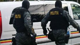 95261-aproape-8-kilograme-de-droguri-de-mare-risc-confiscate-in-urma-unor-perchezitii-in-vr69e3f39f0ac10