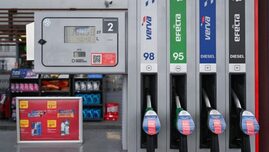 Neîncredere în Europa privind sfârşitul crizei energetice: Polonia nu renunţă la plafonarea preţurilor la combustibili