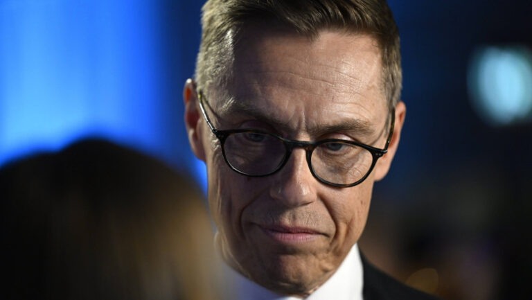 presedintele-finlandez,-alexander-stubb,-este-dispus-sa-negocieze-pacea-cu-rusia-in-numele-europei