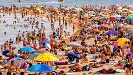 Se apropie vacanța de 1 Mai. Motivul pentru care începutul de sezon îi va prinde nepregătiți pe mulți dintre administratorii de plaje