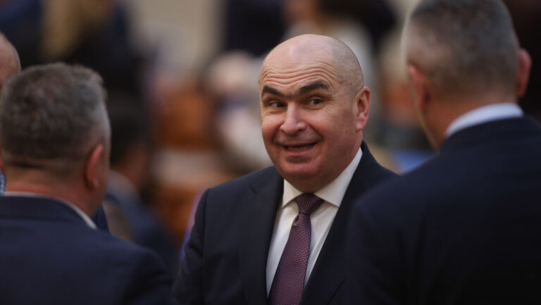 „am-vazut-ordine,-curatenie”:-cum-si-a-facut-ilie-bolojan-un-prieten-apropiat-in-pnl-dupa-ce-a-trecut-prin-campulung-moldovenesc
