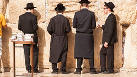 israel:-din-ce-in-ce-mai-multi-evrei-ultraortodocsi-primesc-ordine-de-recrutare.-armata-anunta-o-crestere-cu-24%-a-incorporarilor