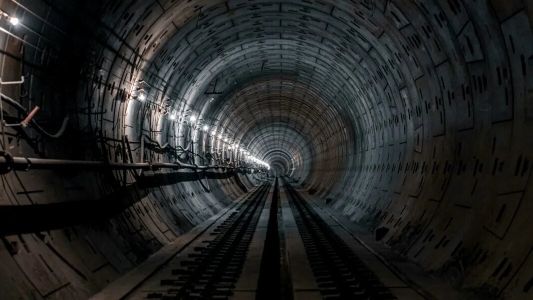 cel-mai-lung-tunel-feroviar-din-lume-prinde-contur-intre-austria-si-italia