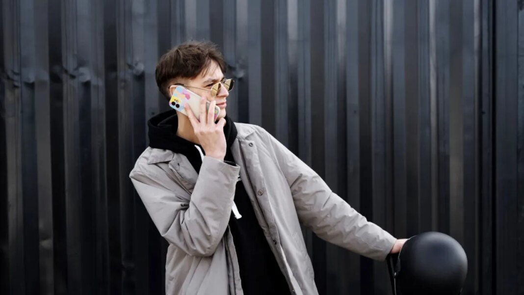 cum-afli-in-10-secunde-daca-vorbesti-cu-o-ai-sau-cu-un-om-la-telefon cum-afli-in-10-secunde-daca-vorbesti-cu-o-ai-sau-cu-un-om-la-telefon