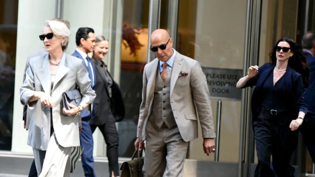 diavolul-se-imbraca-de-la-prada-2-debuteaza-pe-primul-loc-in-box-office,-cu-77-de-milioane-de-dolari-in-primul-weekend