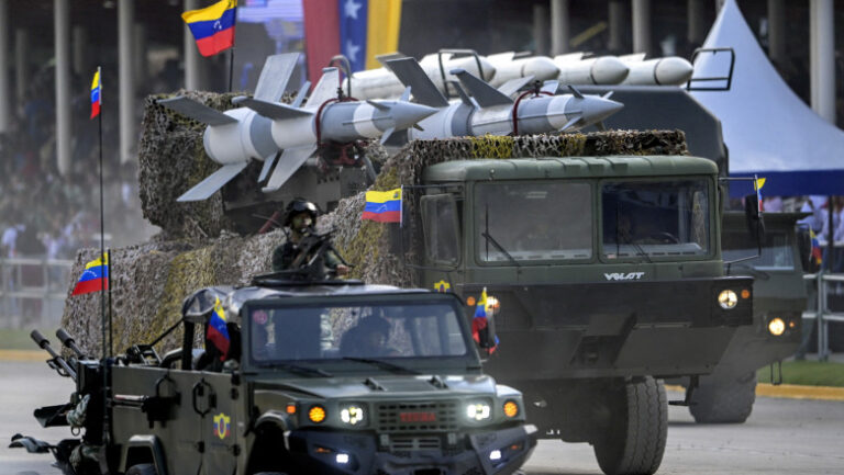 scenariul-„foarte-realist”-care-ingrijoreaza-moscova:-arsenalul-sovietic-al-venezuelei-transferat-ucrainei